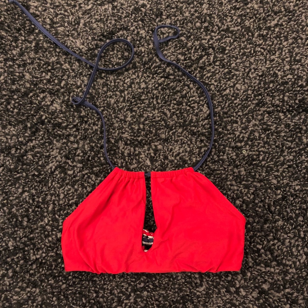 Frankie’s bikinis Top